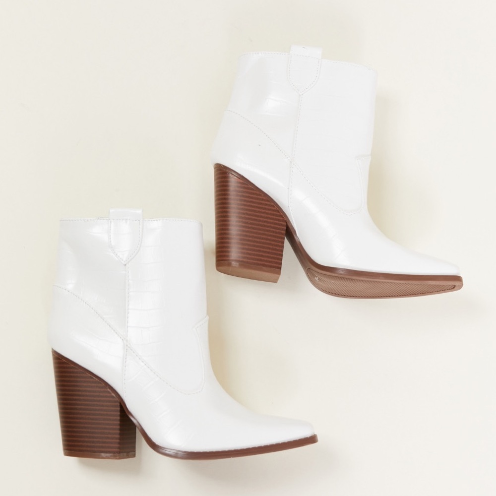 White Details Brown Block Heel Bootie - Picture 8 of 8